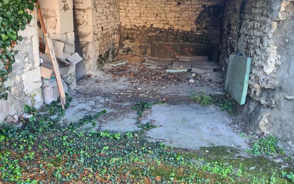 Maison à vendre    12 pièces •  Semussac