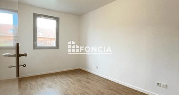 Location Appartement 4 pièces 83.7 m² - Linas 91310
