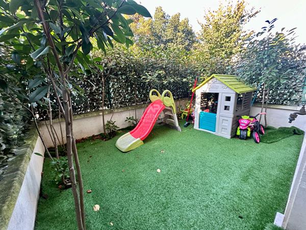 Appartement Poissy 4 pièce(s) 85.6 m2 €399 000 ** - Référence 8828