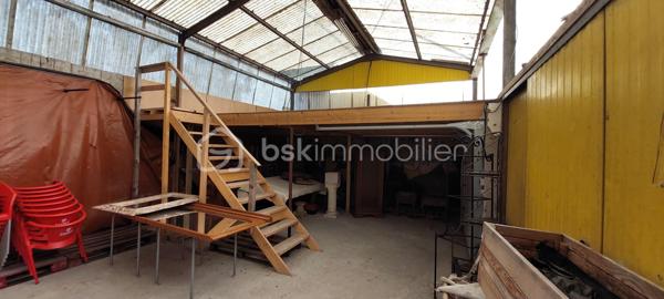 Local commercial de 140 m²