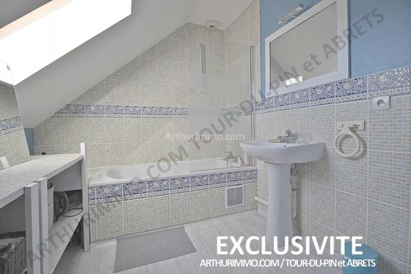 Vente Maison 6 pièces 142 m2 à La Tour-du-Pin