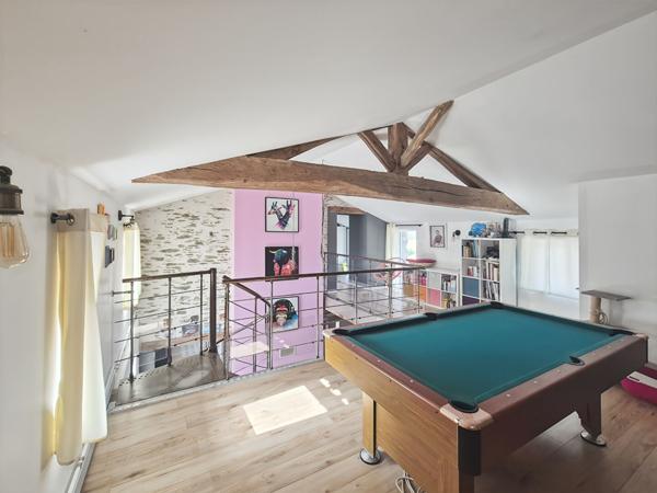 Magnifique longère familiale avec terrain 2000 m²env