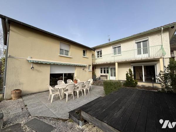 Spacieuse villa de 8 pièces à LAGNIEU (01150)