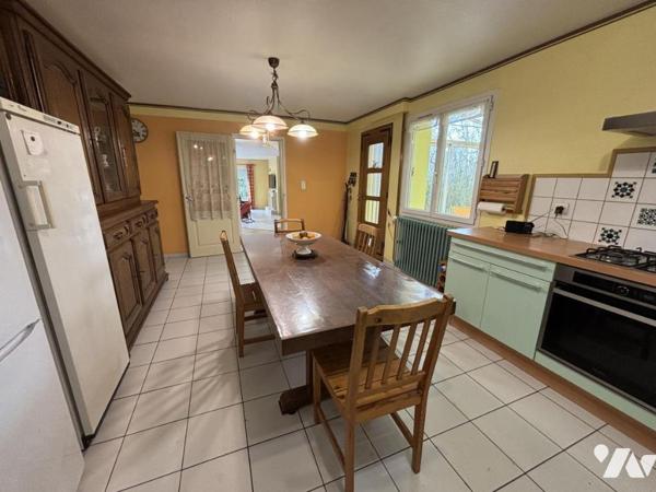 Spacieuse villa de 8 pièces à LAGNIEU (01150)