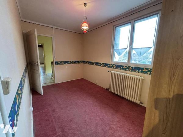 Spacieuse villa de 8 pièces à LAGNIEU (01150)