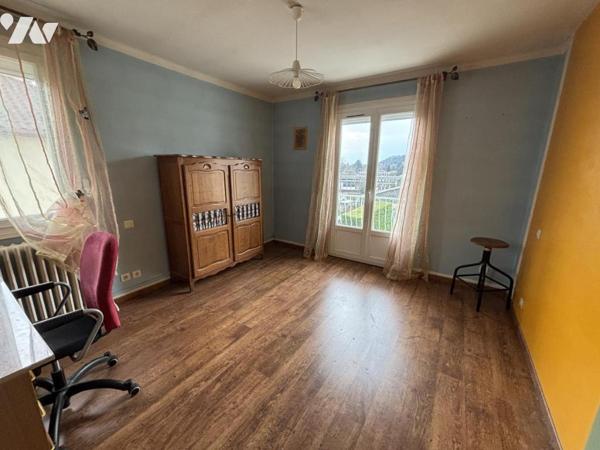 Spacieuse villa de 8 pièces à LAGNIEU (01150)