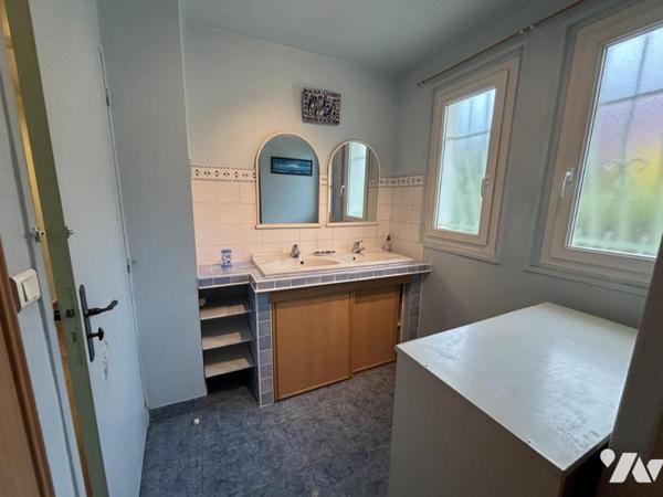 Spacieuse villa de 8 pièces à LAGNIEU (01150)