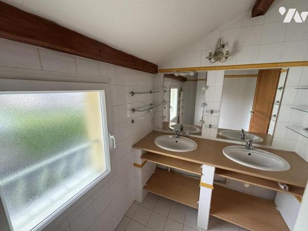 Spacieuse villa de 8 pièces à LAGNIEU (01150)