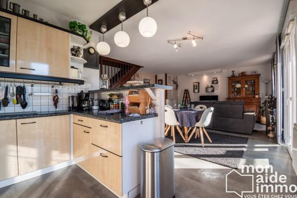 "Mila" Duplex 4 pièces 83m2 avec balcon, garage, parking extérieur et Piscine