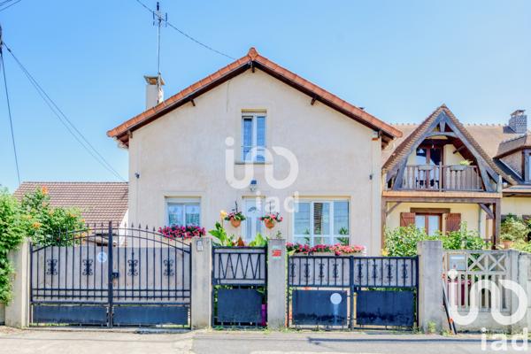 Maison à vendre 5 pièces 102 m² Chelles