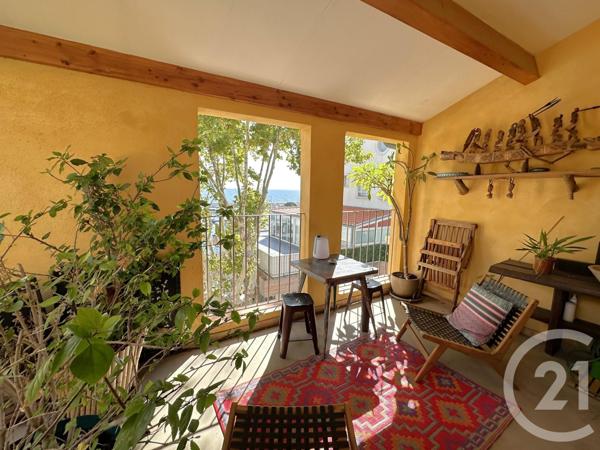 Appartement F5 à vendre  6 pièces - 98,13 m2 ST CYR SUR MER - 83