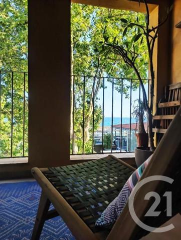 Appartement F5 à vendre  6 pièces - 98,13 m2 ST CYR SUR MER - 83