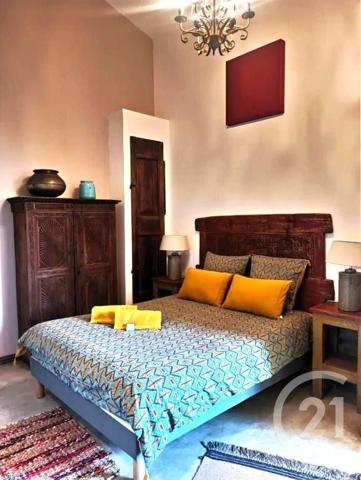 Appartement F5 à vendre  6 pièces - 98,13 m2 ST CYR SUR MER - 83