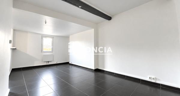 Location Appartement 3 pièces 47.97 m² - Toulon 83000