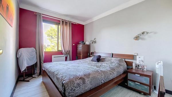 MAISON 3 FACES - PROCHE CENTRE - TERRAIN 570 m²