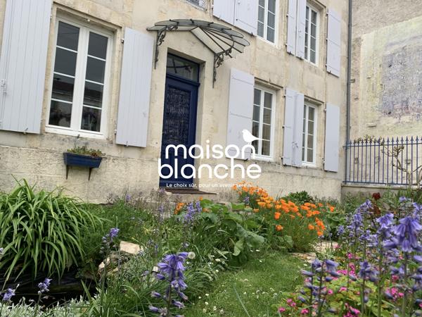 Ensemble immobilier au coeur de Surgères