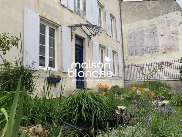 Ensemble immobilier au coeur de Surgères