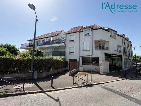 Appartement Emerainville 3 pièce(s)