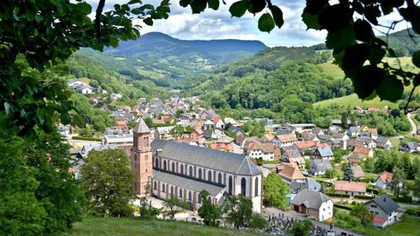 5 Appartements en location. Très bonne rentabilité