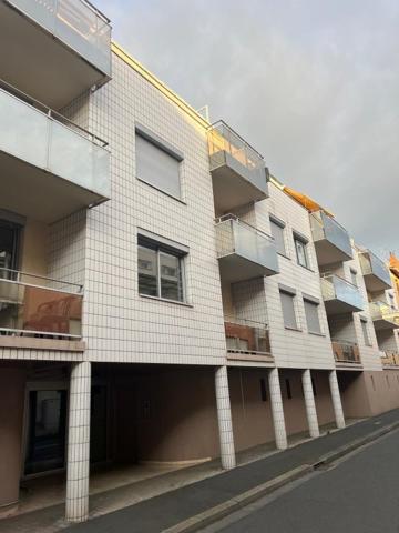 Location / Appartement T4 à Clermont-Ferrand (63100)