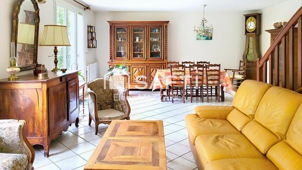 MAISON 5 CHAMBRES  QUARTIER LYCEE INTERNATIONAL