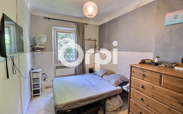 Appartement à vendre    2 pièces • 35,52 m2 Marseille 11