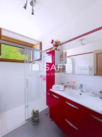 Maison T4 sur sous-sol avec jardin clos et arboré