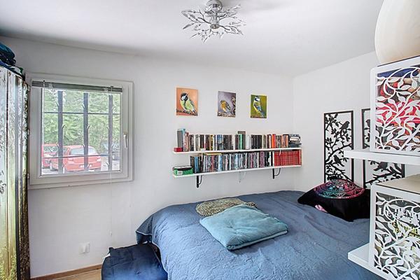 A VENDRE !  EN EXCLUSIVITE DRAGUIGNAN Appartement avec TERRASSE et STATIONNEMENT