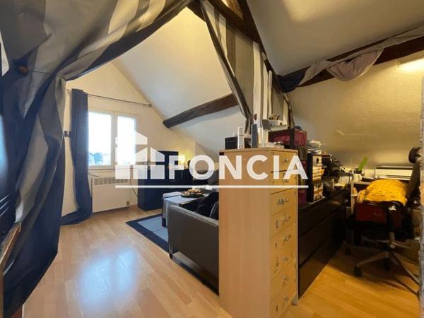 À vendre Studio 17 m² - Corbeil-essonnes 91100