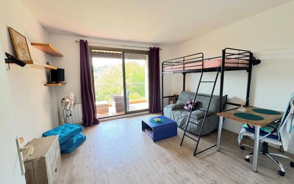 Appartement à louer    1 pièce • 25 m2 Villeneuve-Loubet