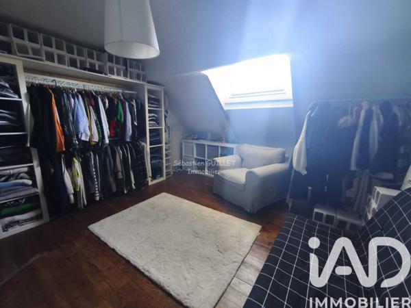 Maison à vendre 8 pièces 136 m² Le Mesnil-Saint-Denis