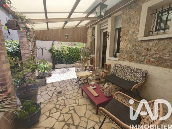 Maison à vendre 8 pièces 136 m² Le Mesnil-Saint-Denis