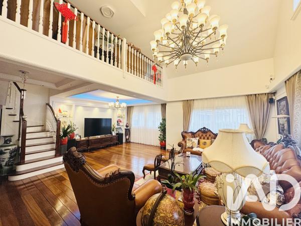 Maison à vendre 9 pièces 207 m² Magny-le-Hongre
