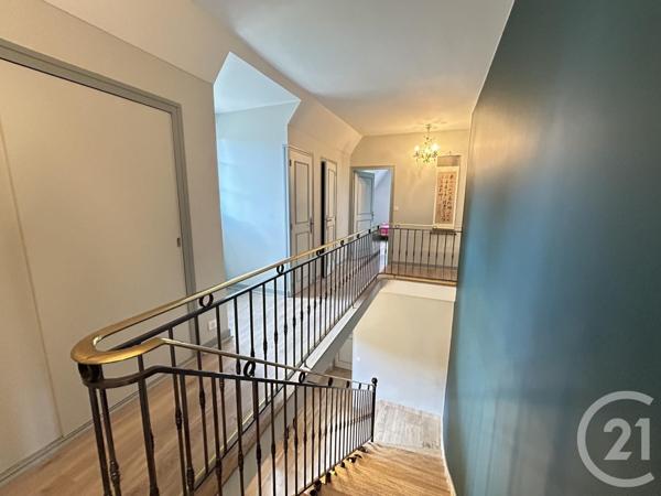 Maison à vendre  9 pièces - 203 m2 COULOUNIEIX CHAMIERS - 24