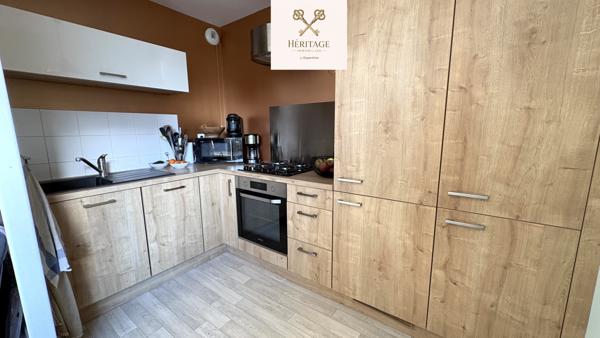 Lille (59000) T3 - dernier étage - résidence récente - proche métro Canteleu