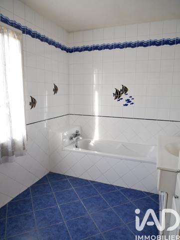 Maison à vendre 7 pièces 267 m² Saint-Brice-sous-Forêt