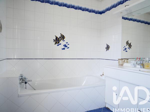 Maison à vendre 7 pièces 267 m² Saint-Brice-sous-Forêt