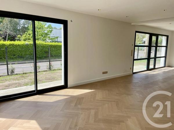 Maison à vendre  6 pièces - 179 m 2   BOIS GUILLAUME  - 76