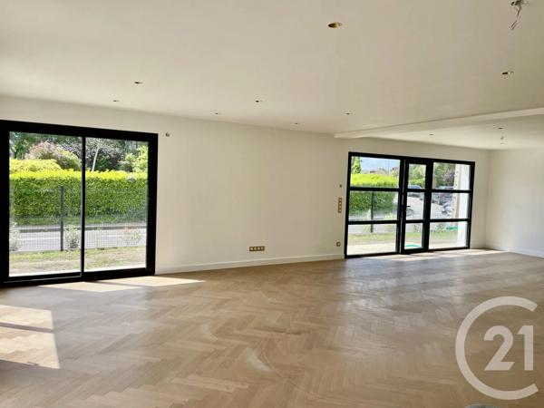 Maison à vendre  6 pièces - 179 m 2   BOIS GUILLAUME  - 76