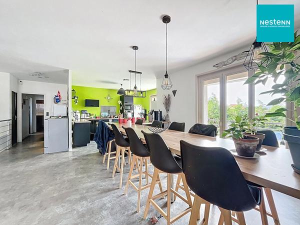 Maison Bonson (42160) - grande familiale avec 6 chambres avec piscine