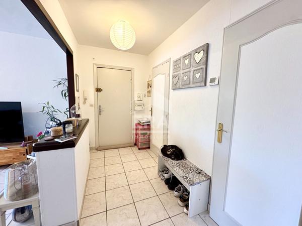 APPARTEMENT 3/4 PIECES DE 78M² AVEC PARKING ET CAVE