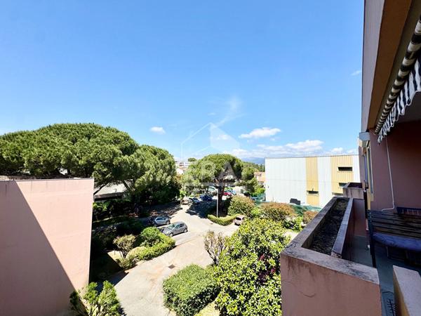 APPARTEMENT 3/4 PIECES DE 78M² AVEC PARKING ET CAVE