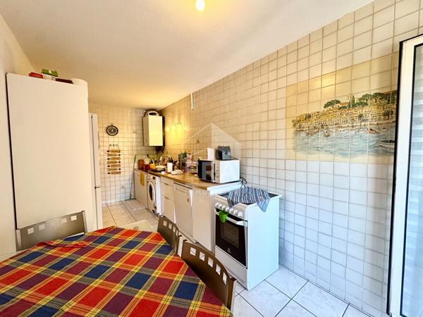 APPARTEMENT 3/4 PIECES DE 78M² AVEC PARKING ET CAVE