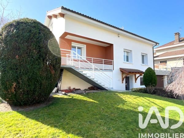 Maison à vendre 7 pièces 197 m² Saint-Jean-Bonnefonds