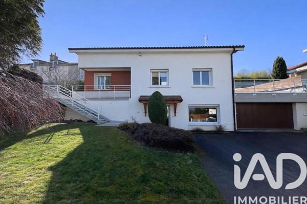 Maison à vendre 7 pièces 197 m² Saint-Jean-Bonnefonds