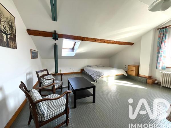 Maison à vendre 7 pièces 197 m² Saint-Jean-Bonnefonds