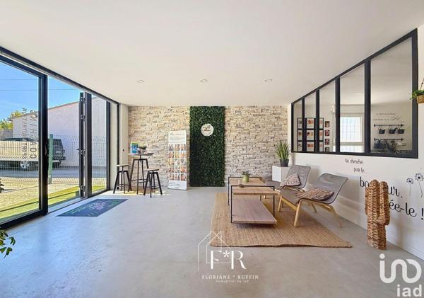 Murs commerciaux  à vendre 154 m² Morières-lès-Avignon