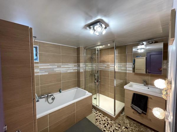 Maison familiale avec jardin et piscine à Wissous