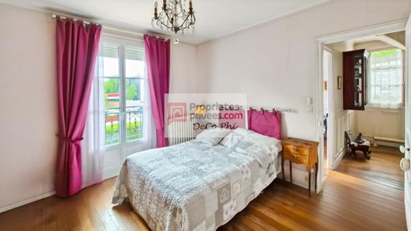 Maison 5 pièces - véranda orientée sud - Ville d'Avray