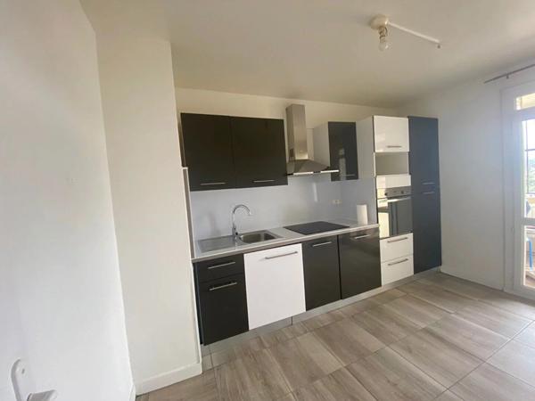 Vente Appartement 3 pièces 62 m2 à Valence